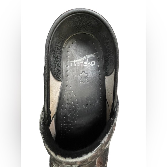 Dansko Snake Print Professional Clogs Size 7.5 - Picture 7 of 11